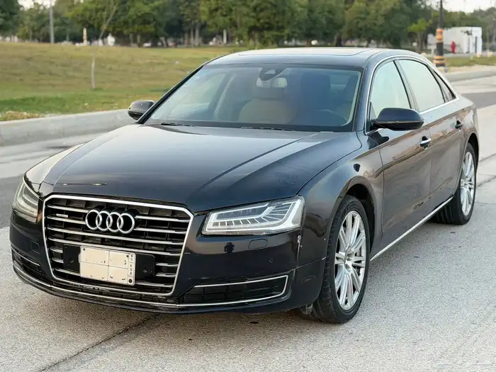 اودي A8L 2015 فل كامل للبيع 10