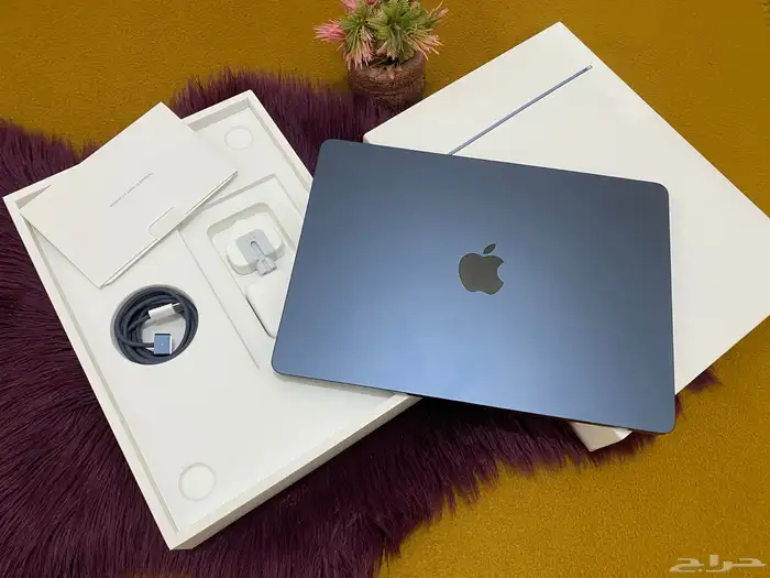 ماك بوك اير M2 نفس الجديد ضمان STC 15