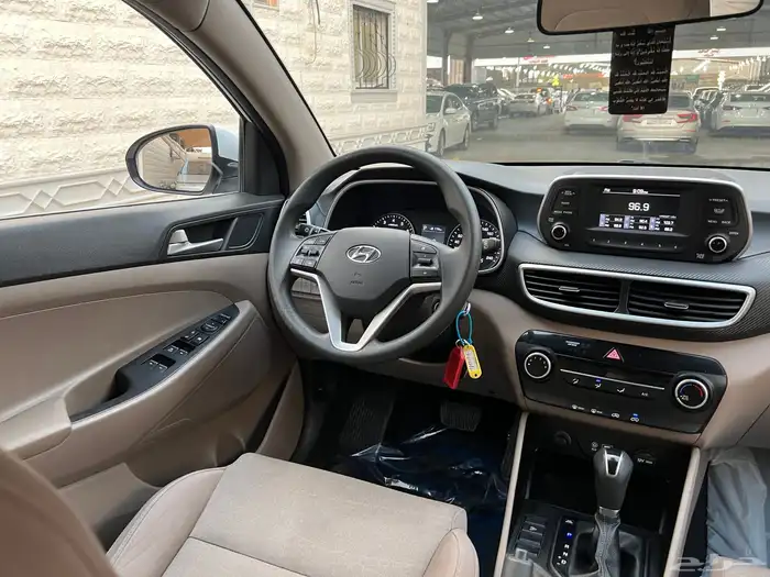 توسان 2021 بنزين دبل نظيف جدا لدى قمة الاطلال 39