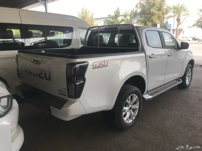 ايسوزو غمارتين LS دبل فل كامل 2025 (مبيعات الكاش والتقسيط) 12