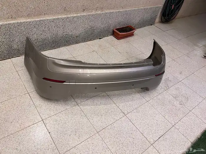 للبيع صدام خلفي مع سمكات بي ام دبليو 530 موديل 2012 1