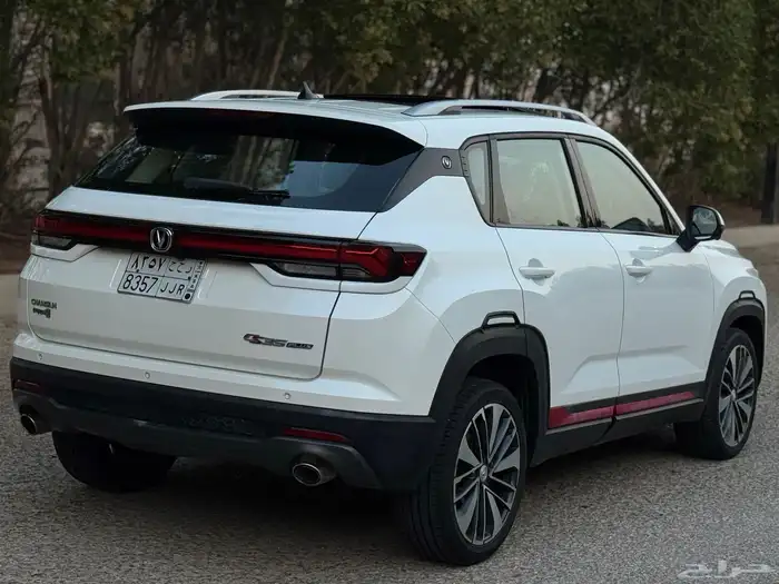 تشانجان CS 35 بلس 2023 فل كامل للبيع 9