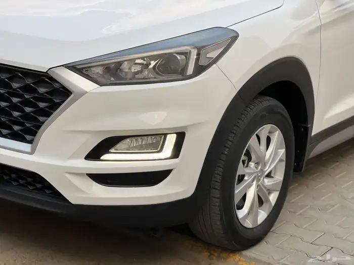 توسان 2021 بنزين دبل نظيف جدا لدى قمة الاطلال 28