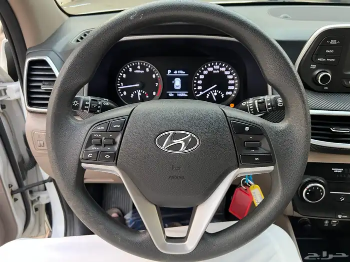 توسان 2021 بنزين دبل نظيف جدا لدى قمة الاطلال 50