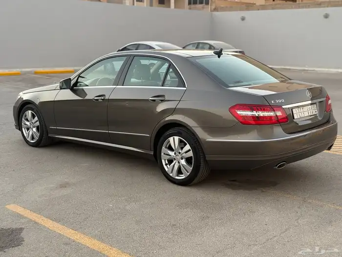 مرسيدس E300 مالك اول جفالي 5