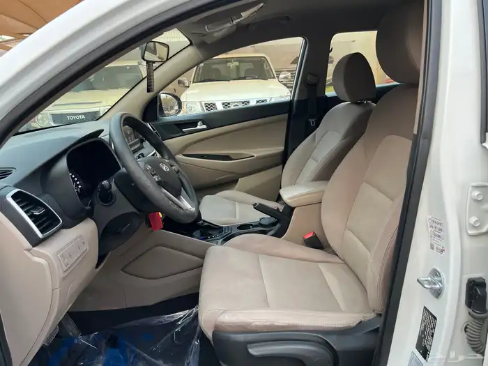 توسان 2021 بنزين دبل نظيف جدا لدى قمة الاطلال 46