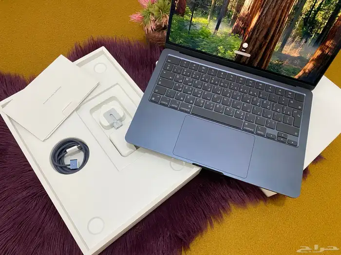 ماك بوك اير M2 نفس الجديد ضمان STC 7