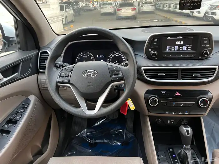 توسان 2021 بنزين دبل نظيف جدا لدى قمة الاطلال 41