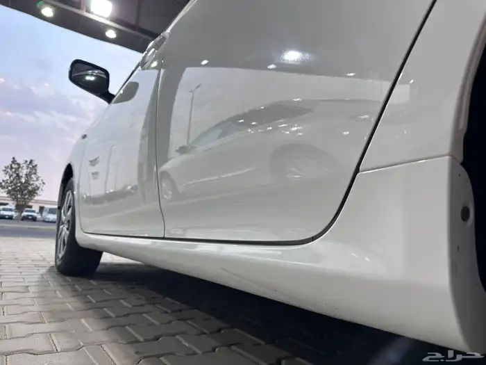 تويوتا كورولا 2013 أوتوماتيك ( مخزنه ) 22