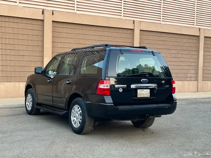 فورد اكسبيدشن قصير 2014 بودي وكاله سعودي 3