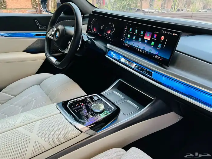 BMW 735Li 2023 ناغي تحت الضمان 27
