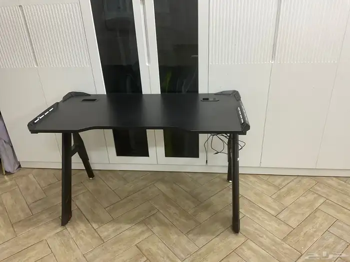 طاوله آر جي بي 3