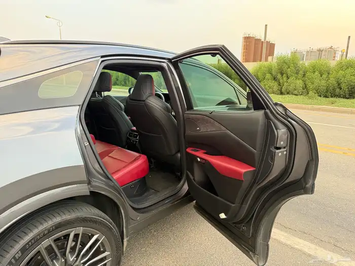 لكزس RX500 2024 FH - اعلى مواصفات - سعودي 16