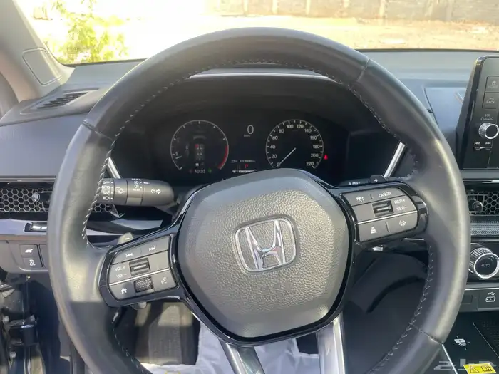 هوندا سي ار في 2025 15