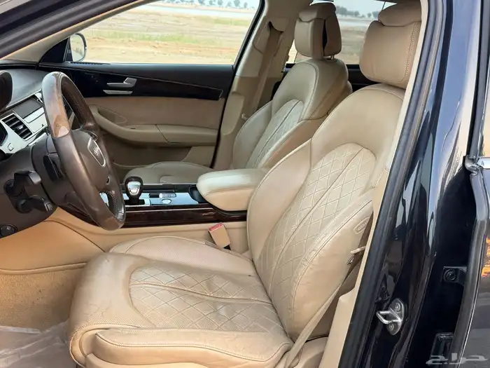 اودي A8L 2015 فل كامل للبيع 30