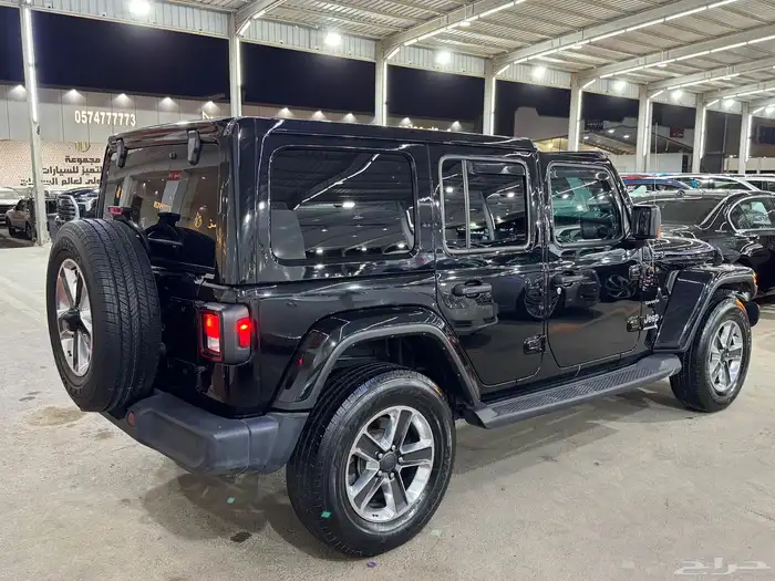 جيب رانجلر صحارى موديل 2023 ( بحالة ممتازة ) 3
