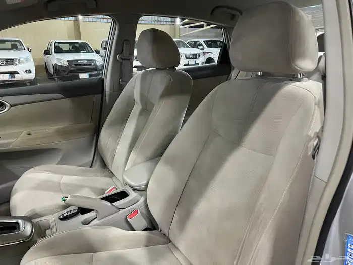 سنترا 2019 فل كامل نظيف لدى قمة الاطلال 35