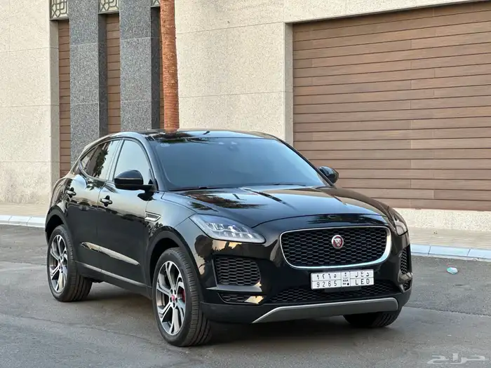 جيب جاكوار E PACE 2020 شبه جديد 19