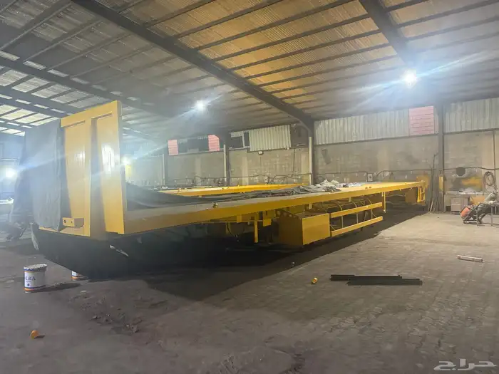 سطحة 3 محاور وناقلات كونتينر 3