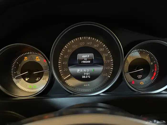 مرسيدس C200 2014 (( بحالة ممتازة )) 6