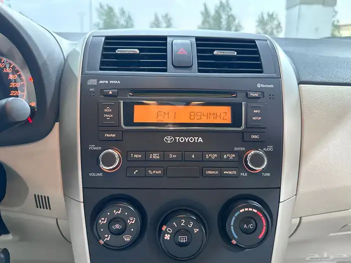 تويوتا كورولا 2013 أوتوماتيك ( مخزنه ) 42