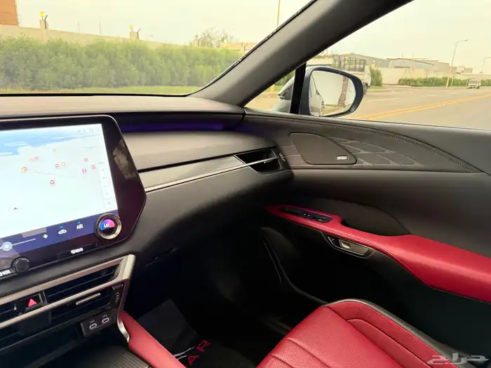 لكزس RX500 2024 FH - اعلى مواصفات - سعودي 42