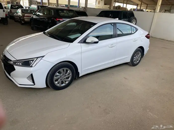 هيونداي إلنترا موديل 2020 ممشى 313ألف كيلو متر 9