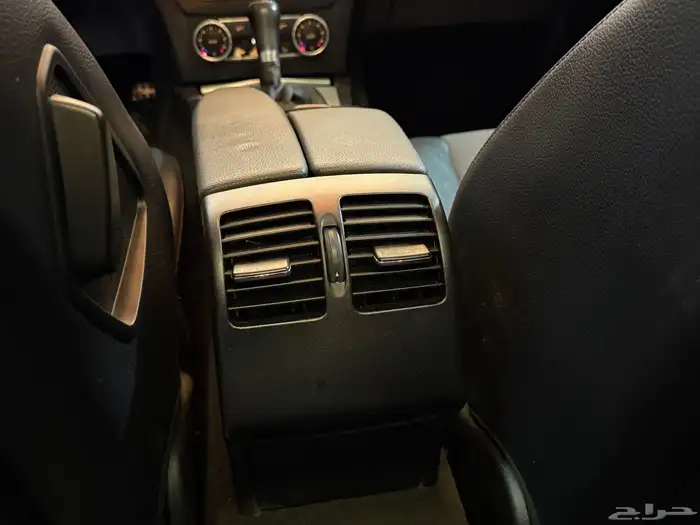 مرسيدس C200 2014 (( بحالة ممتازة )) 17