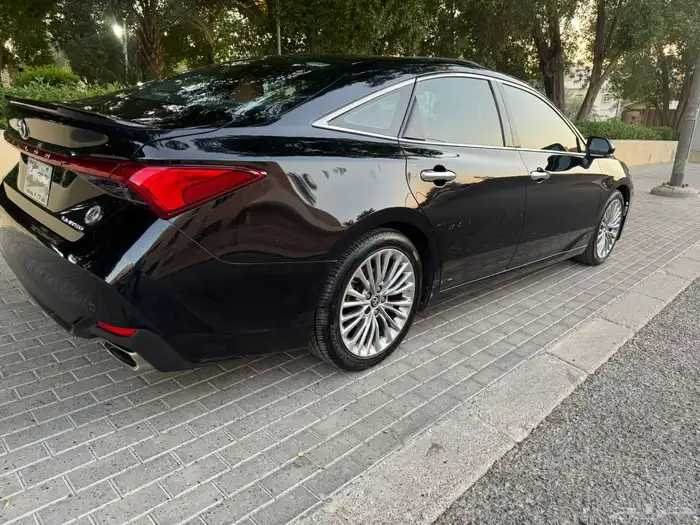 افالون 2020 وارد الساير اسود ممشى قليل. 21