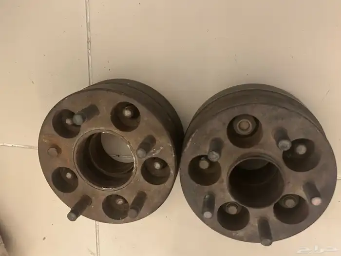 تباريز خمسة مسامير حديد 1