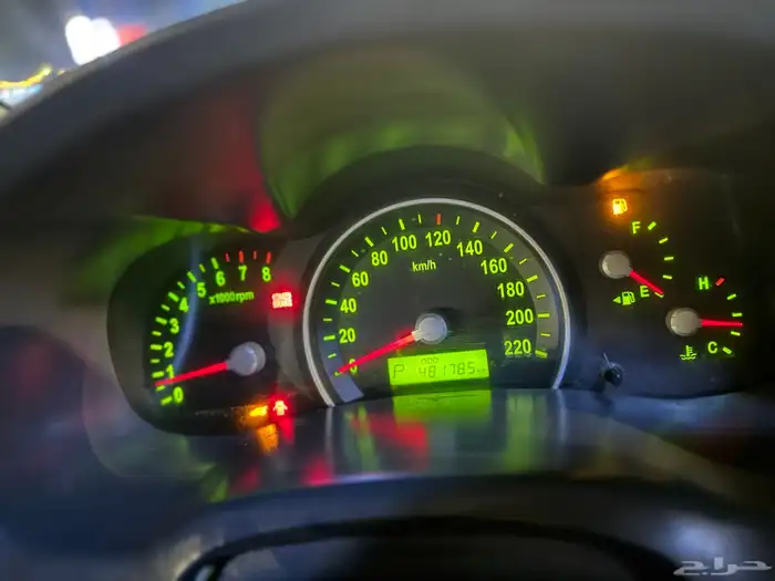 كيا كارنفال 2009 نظيفه 22