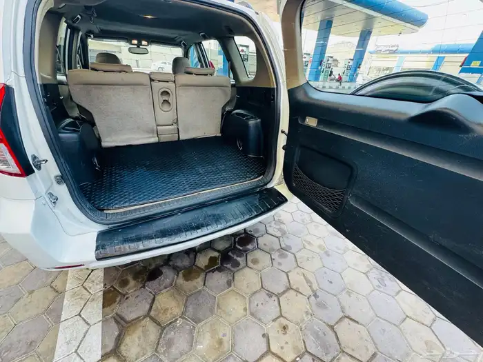 تويوتا راف فور 2012 5