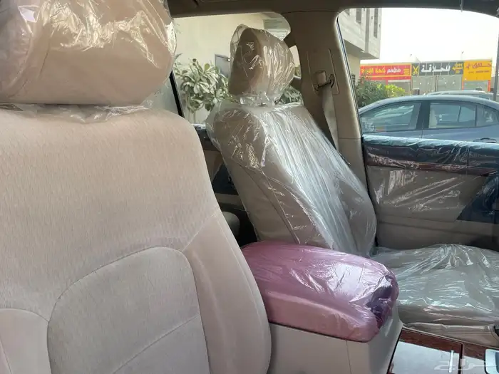 للبيع جيب لاندكروزر موديل 2014 بريمي 12