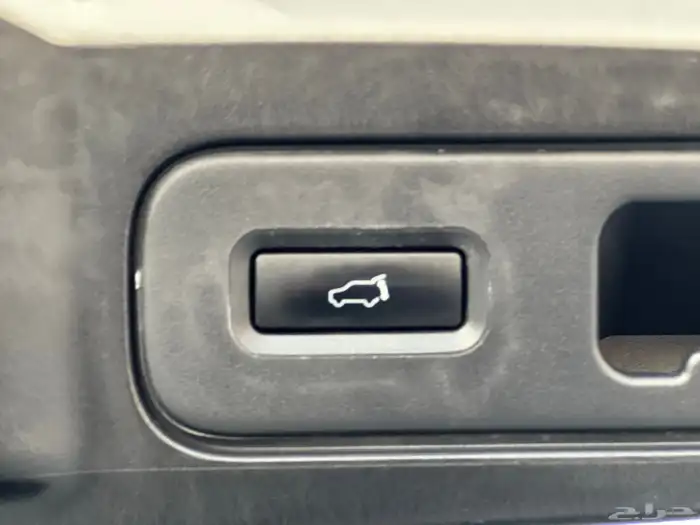 مازدا CX9 2011 10