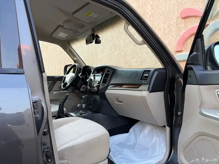 ميتسوبيشي باجيرو موديل 2020 42