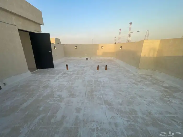 فيلا للإيجار المشرقية حي الجنادرية 33