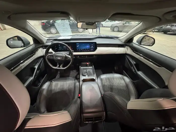 فورد تورس ترند 2023 وكاله 7