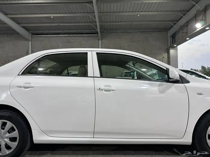 تويوتا كورولا 2013 أوتوماتيك ( مخزنه ) 19