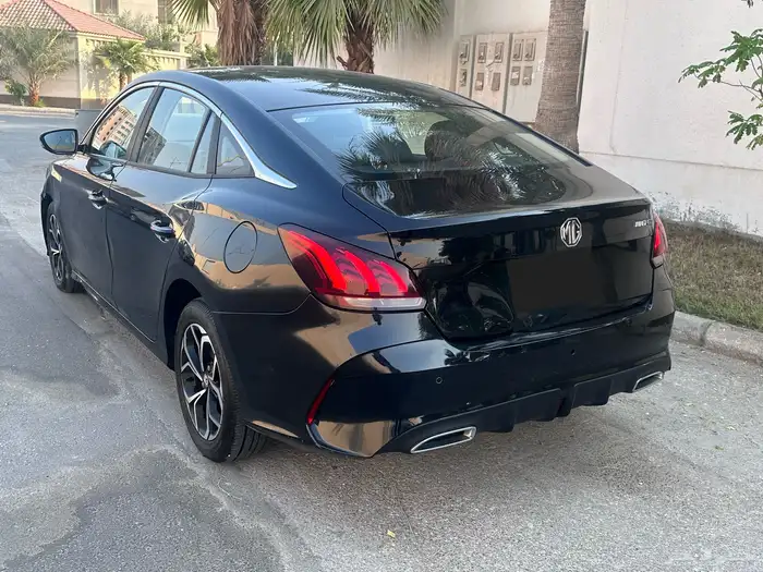 ام جي جي تي 2022MG GT وكاله 1