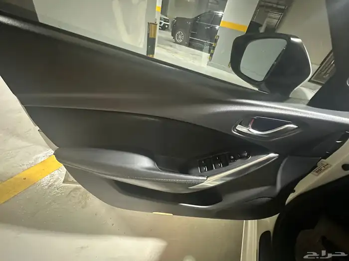 للبيع سيارة مازدا 6 موديل 2016 13