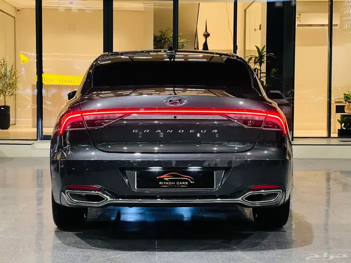 هيونداي ازيرا 2021 (عرض خاص) 3