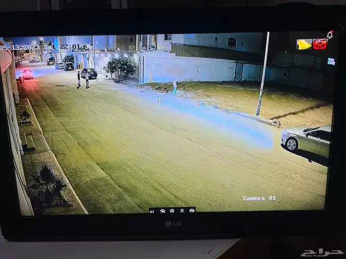 كاميرات مراقبة تقييم 45 عميل 35