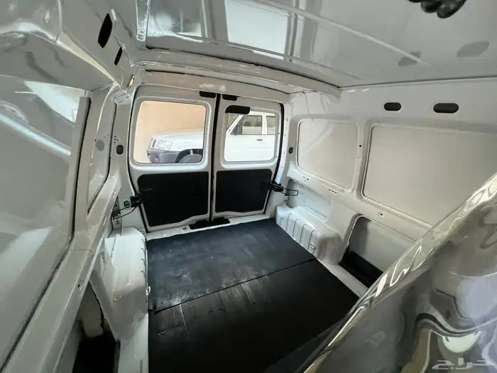 فان بيجو 2009 شبه اصفار 18