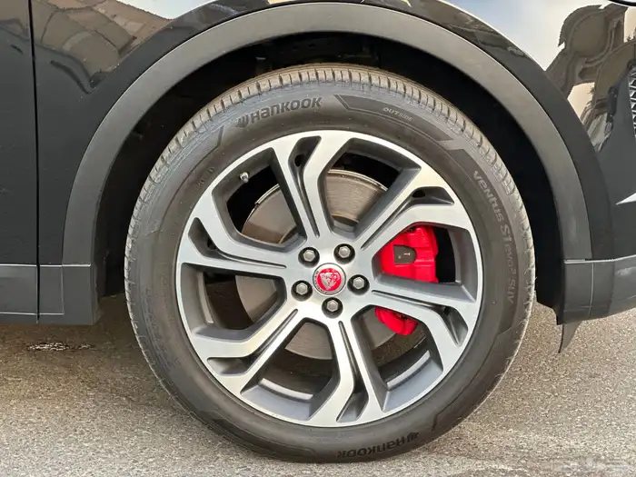 جيب جاكوار E PACE 2020 شبه جديد 25