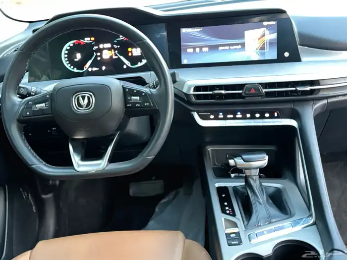 تشانجان CS 35 بلس 2023 فل كامل للبيع 19