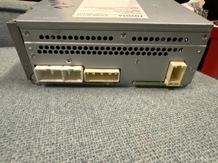 شاشة كامري للبيع 2