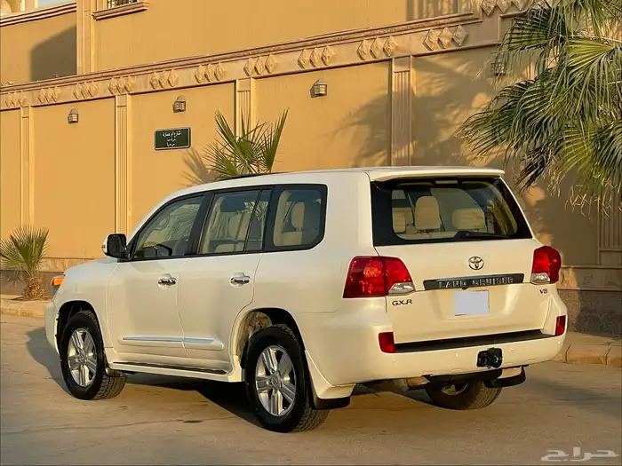 لاند كروزر GXR سعودي 2014 16