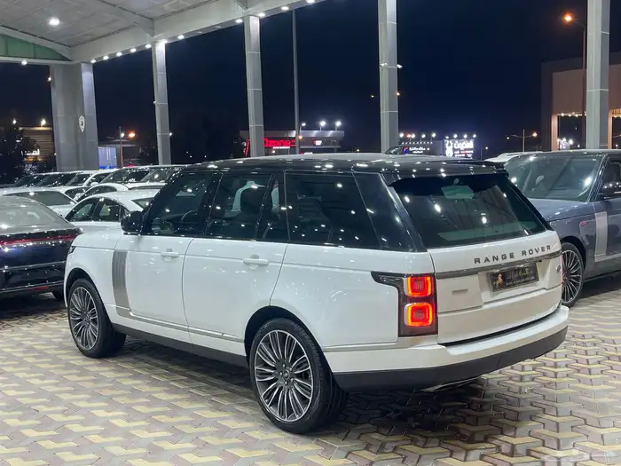 رنج روفر اتوبقرافي موديل 2019 4