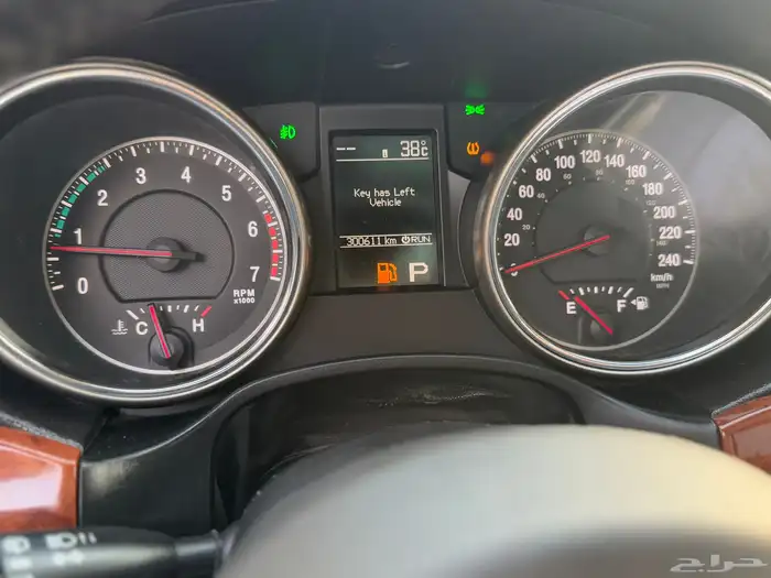 جراند شروكي ليمتد 2013 (( بحالة ممتازة )) 53