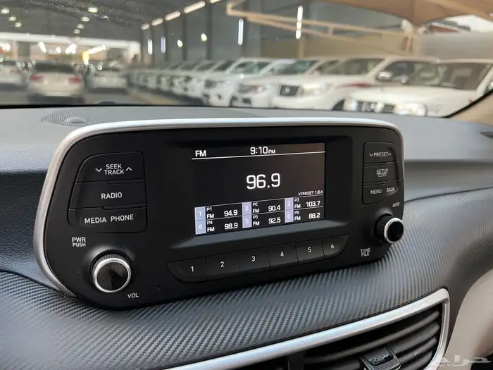 توسان 2021 بنزين دبل نظيف جدا لدى قمة الاطلال 54